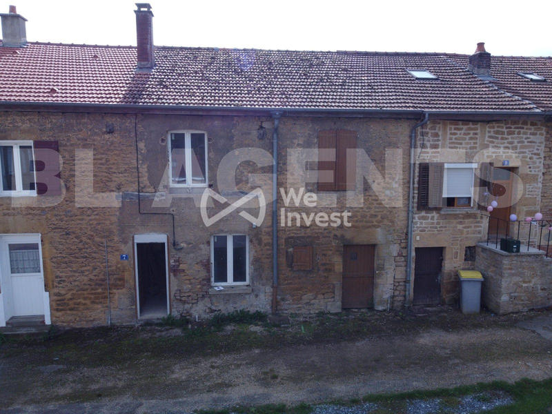 Maison - 90 m² - 4 pièces