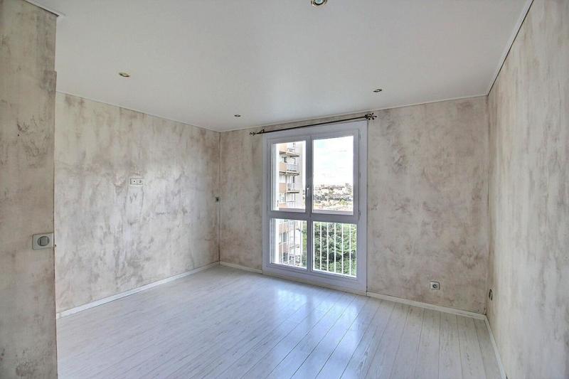 Appartement - 81 m² - 4 pièces