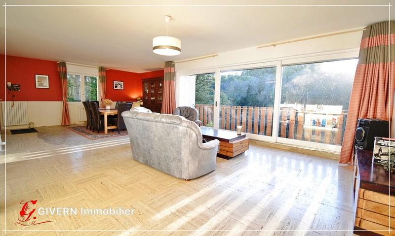 Maison - 197 m² - 7 pièces