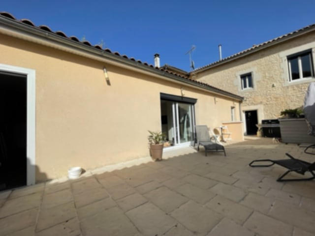 Maison - 168 m² - 7 pièces