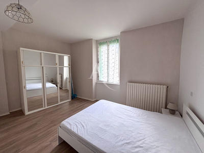 Maison - 83 m² - 4 pièces