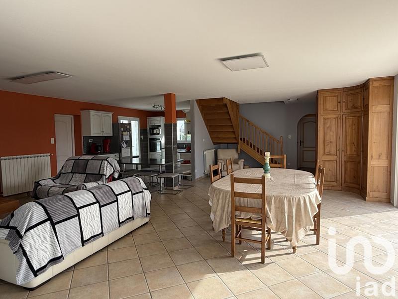 Maison - 158 m² - 7 pièces