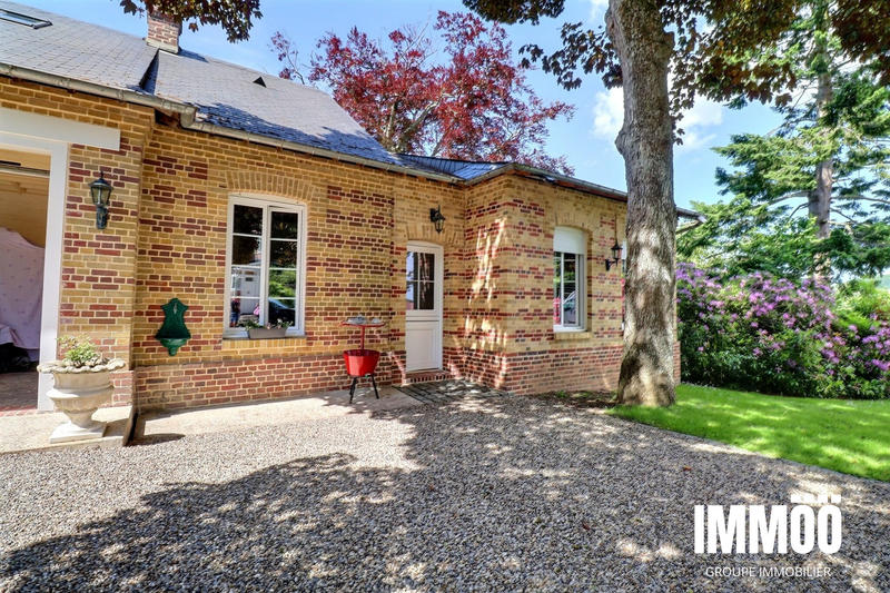 Maison - 265 m² - 6 pièces