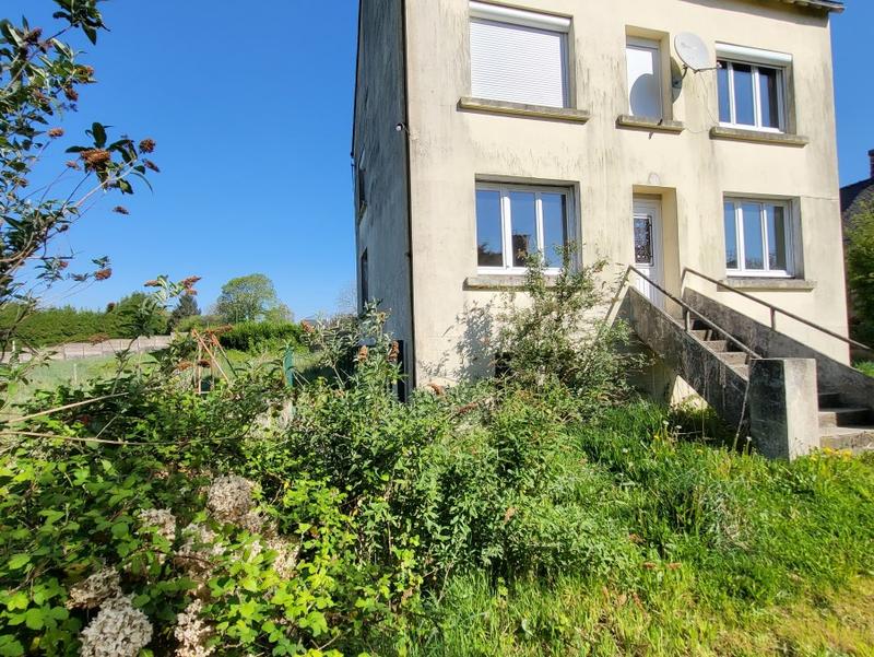 Maison - 80 m² - 5 pièces