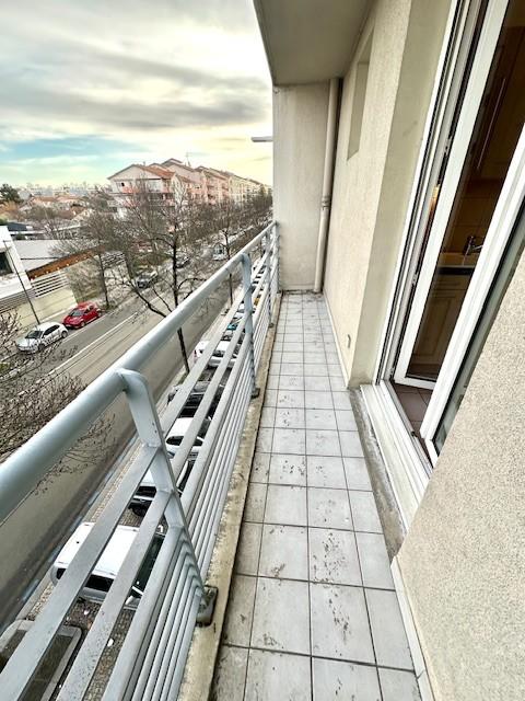 Appartement - 112 m² - 5 pièces