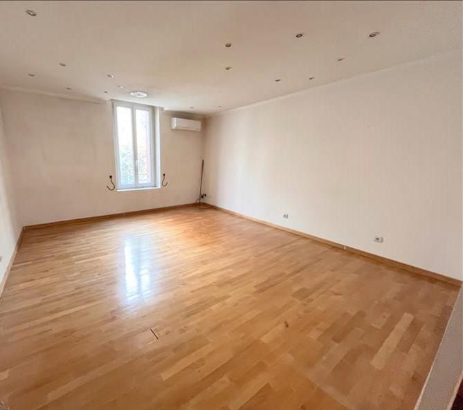 Maison - 81 m² - 3 pièces