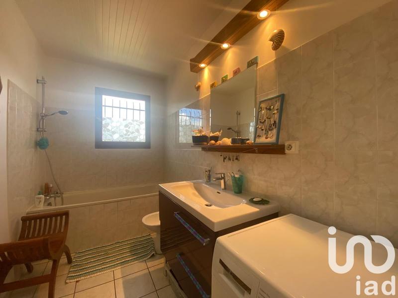 Maison - 225 m² - 15 pièces