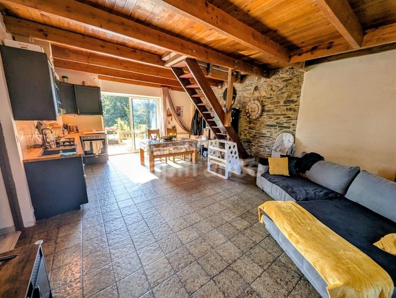 Maison - 65 m² - 3 pièces