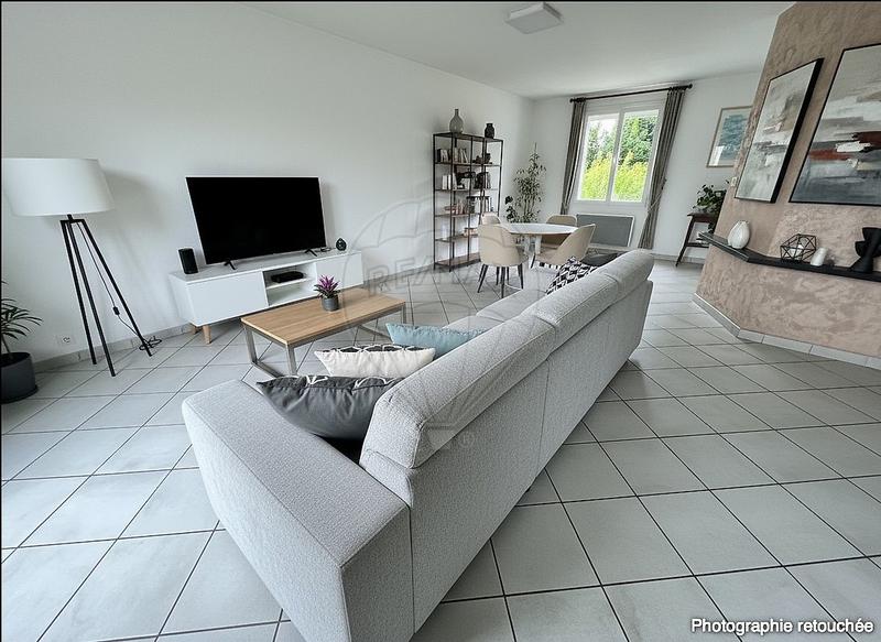 Maison - 137 m² - 6 pièces