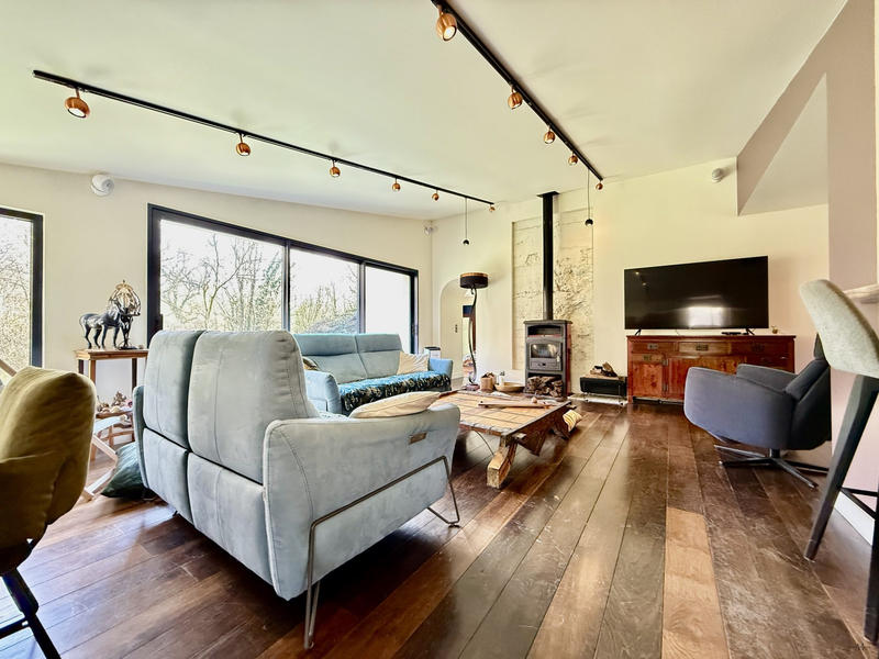 Maison - 127 m² - 5 pièces