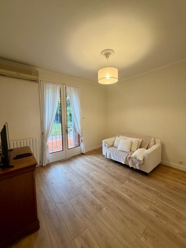 Maison - 133 m² - 6 pièces