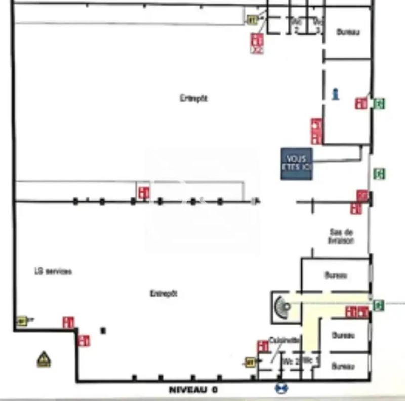 Local d'activités - 630 m²