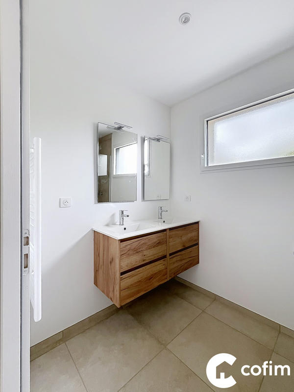 Maison - 101 m² - 4 pièces