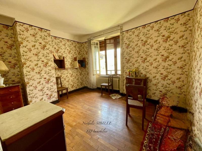 Maison - 346 m² - 15 pièces