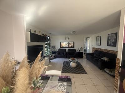 Maison - 117 m² - 6 pièces