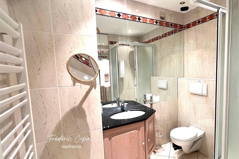 Appartement - 102 m² - 5 pièces