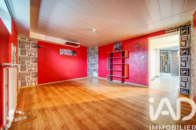 Maison - 97 m² - 5 pièces