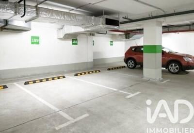 Parking - 12 m²