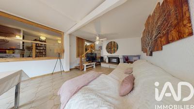 Maison - 101 m² - 4 pièces