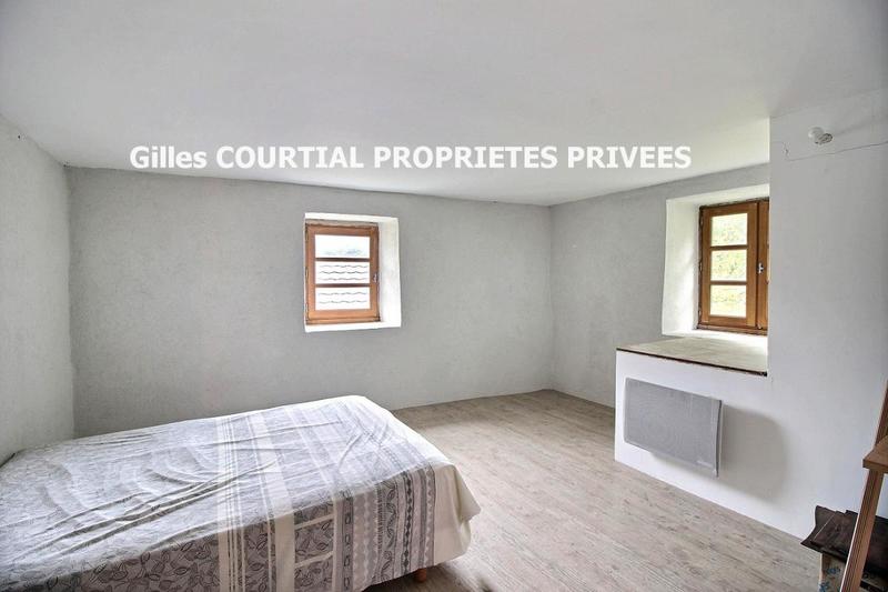 Corps de ferme - 240 m² - 7 pièces