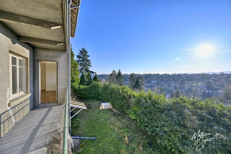 Appartement - 111 m² - 5 pièces