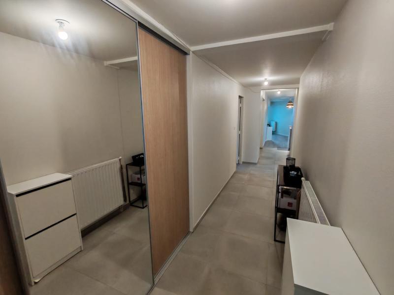 Appartement - 105 m² - 4 pièces