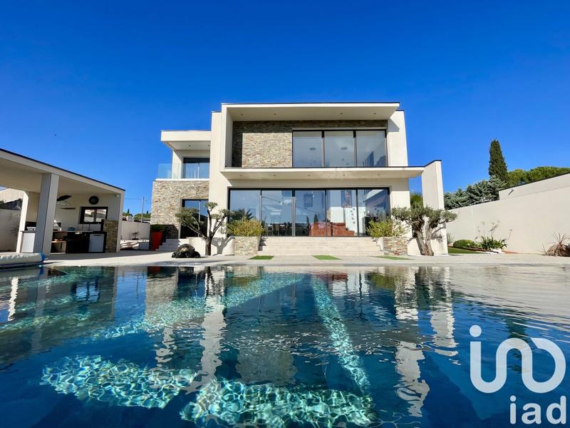 Maison de maîtres - 215 m² - 6 pièces