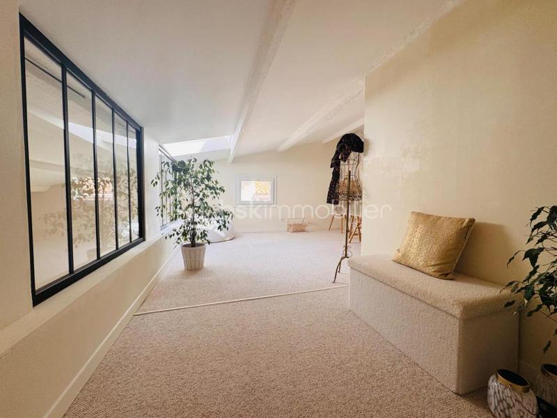 Maison de village - 186 m² - 6 pièces