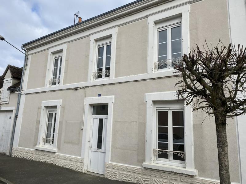 Maison - 118 m² - 6 pièces