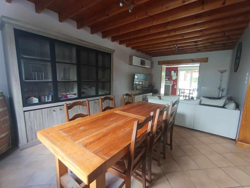 Maison - 140 m² - 5 pièces