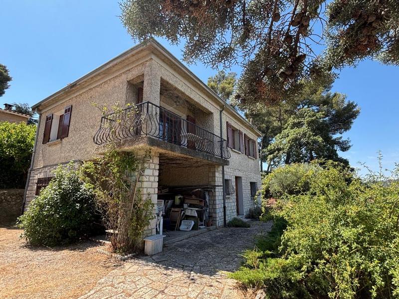 Villa - 90 m² - 4 pièces
