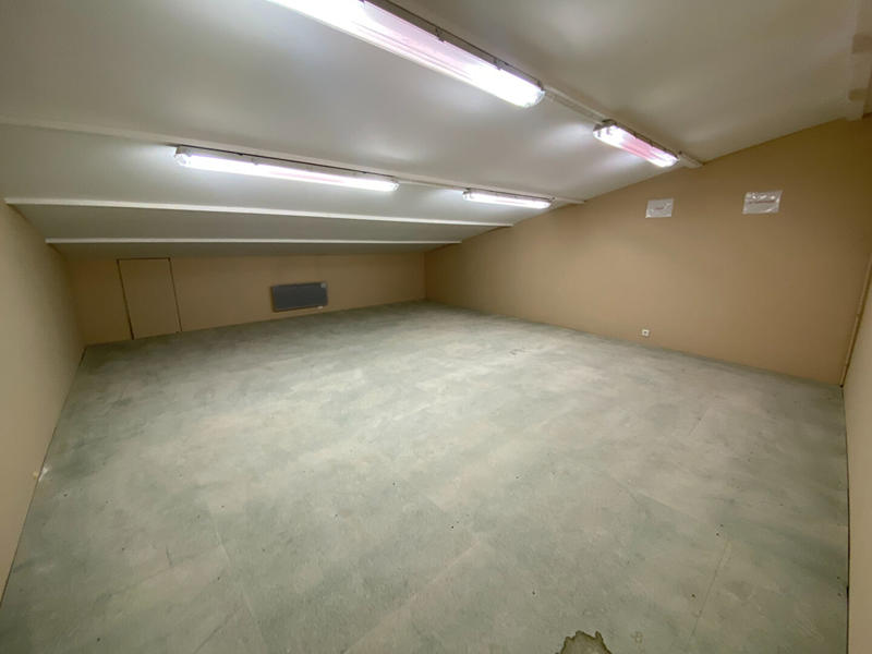 Immeuble - 5 pièces