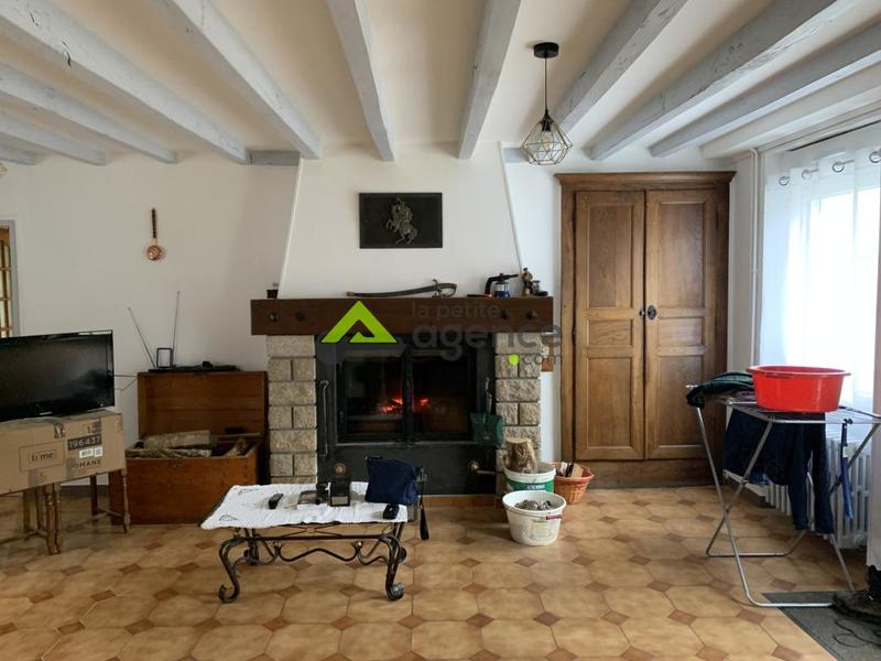 Propriété - 100 m² - 5 pièces