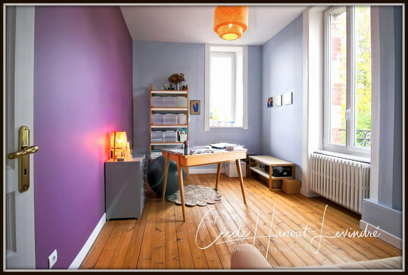 Maison - 188 m² - 8 pièces