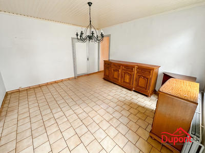 Maison - 80 m² - 5 pièces
