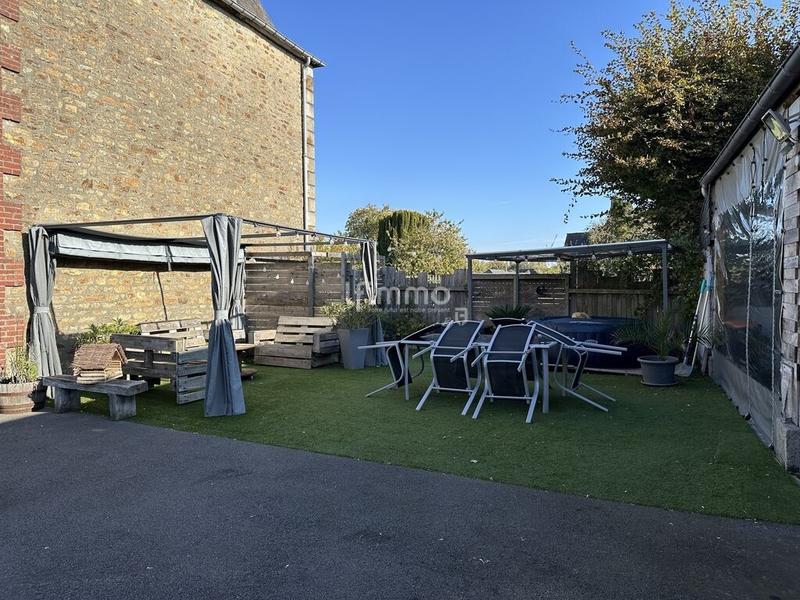 Maison - 129 m² - 6 pièces