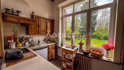 Maison de maîtres - 277 m² - 8 pièces