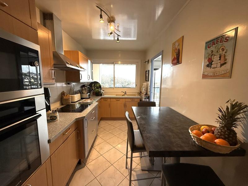 Appartement - 83 m² - 3 pièces