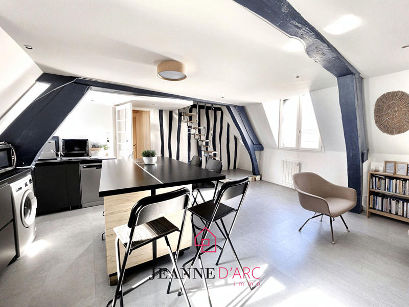 Appartement - 92 m² - 6 pièces