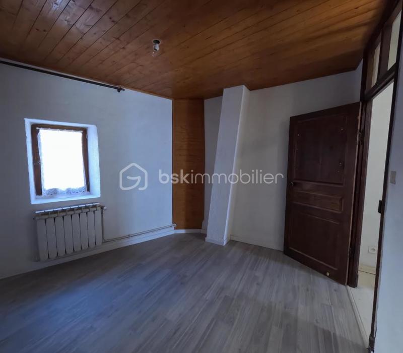 Maison de village - 108 m² - 5 pièces