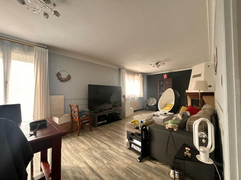 Maison - 140 m² - 8 pièces