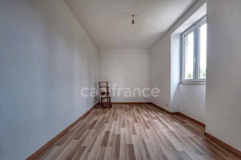 Maison - 86 m² - 4 pièces