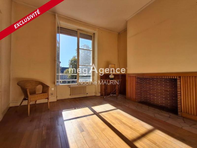 Appartement - 192 m² - 6 pièces