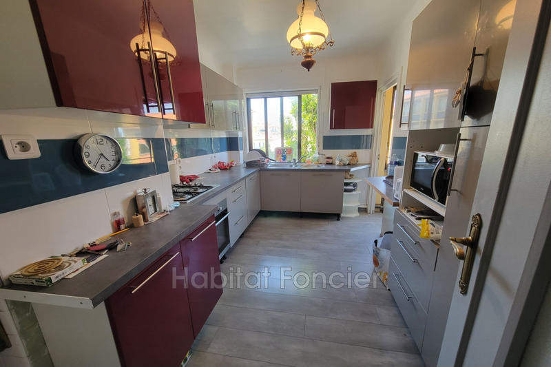 Appartement - 95 m² - 4 pièces