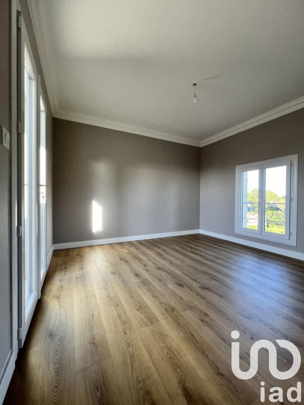 Maison - 177 m² - 8 pièces