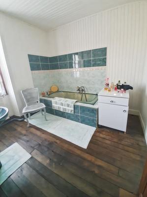 Maison - 87 m² - 4 pièces