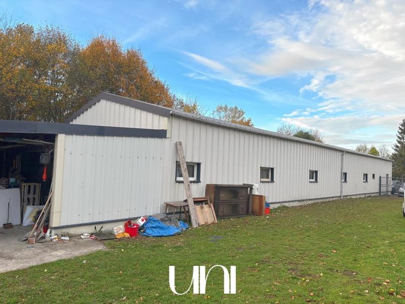 Maison - 220 m² - 8 pièces