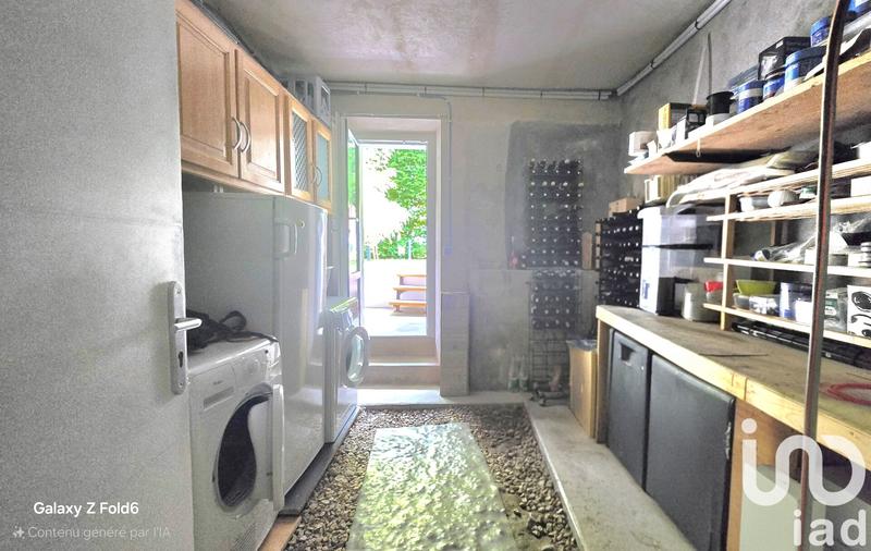 Maison - 205 m² - 8 pièces