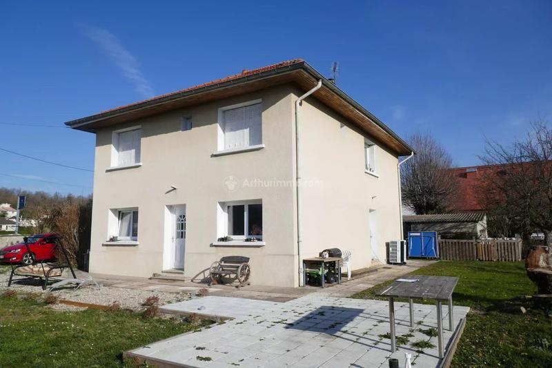 Maison - 157 m² - 8 pièces