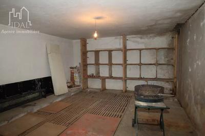 Maison - 272 m² - 11 pièces